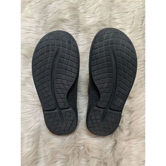 OOFOS Oocloog Clogs Sandals Mules Black Womens 11 Mens 9 Slip On Comfort - Picture 4 of 8